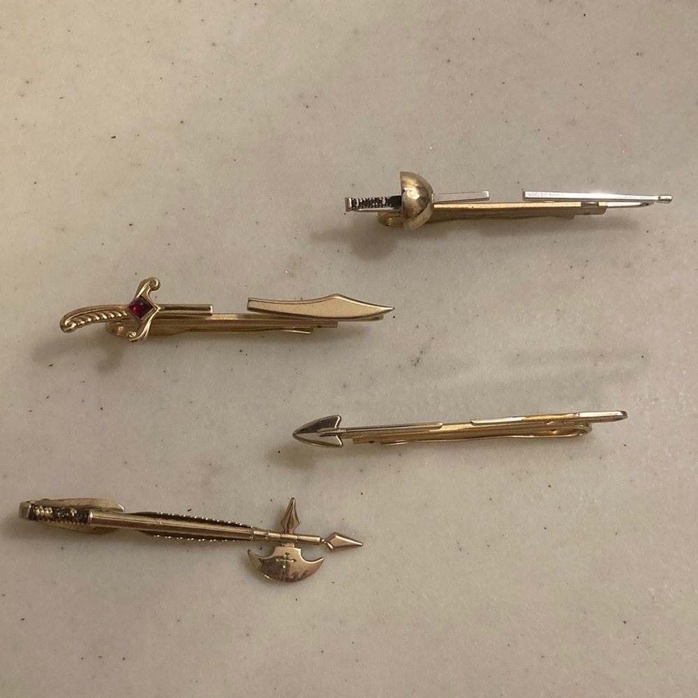 Set of 4 Hickok “Weapons” Gold Vtg Tie Tacs